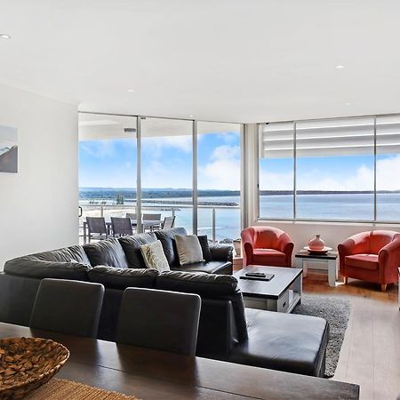 Sandcastle Apartments พอร์ตแมคควอรี ภายนอก รูปภาพ