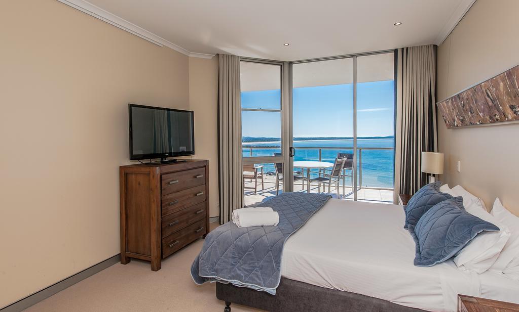Sandcastle Apartments พอร์ตแมคควอรี ภายนอก รูปภาพ