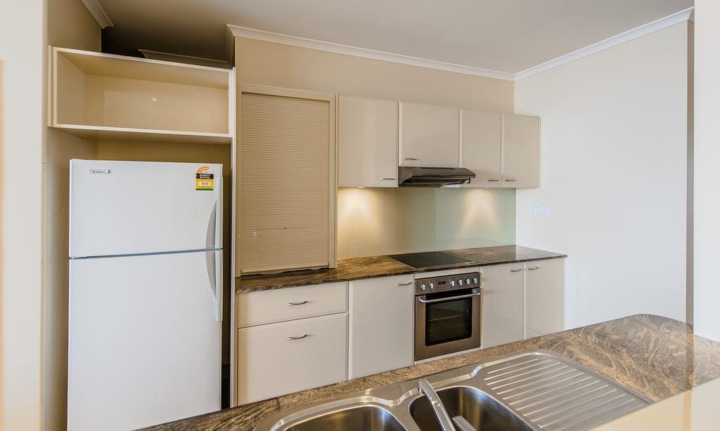 Sandcastle Apartments พอร์ตแมคควอรี ภายนอก รูปภาพ